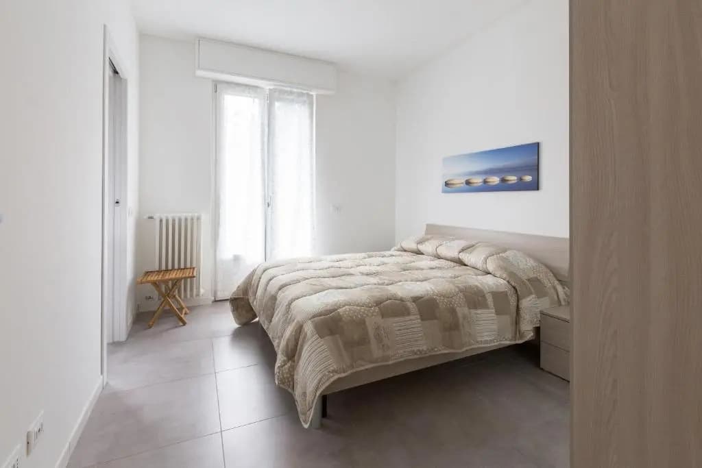 Milano Business Balcony Flat - photo 2