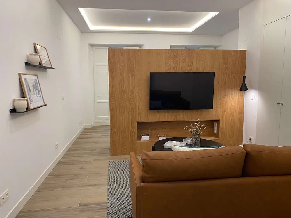 w Warm Modern 1BR Apartment in Chueca - photo 6