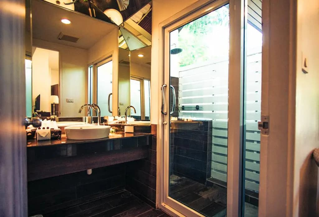 Al's Laemson Resort - photo 2