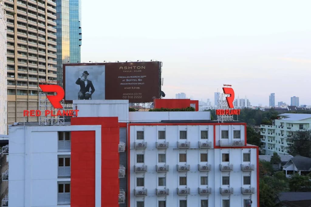 Easy Planet Bangkok Asoke - photo 31