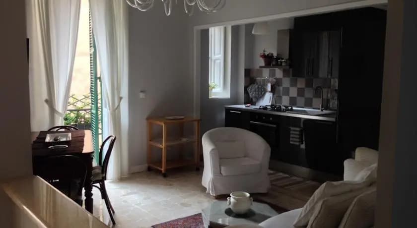 Vacanza Romana Guesthouse - photo 9