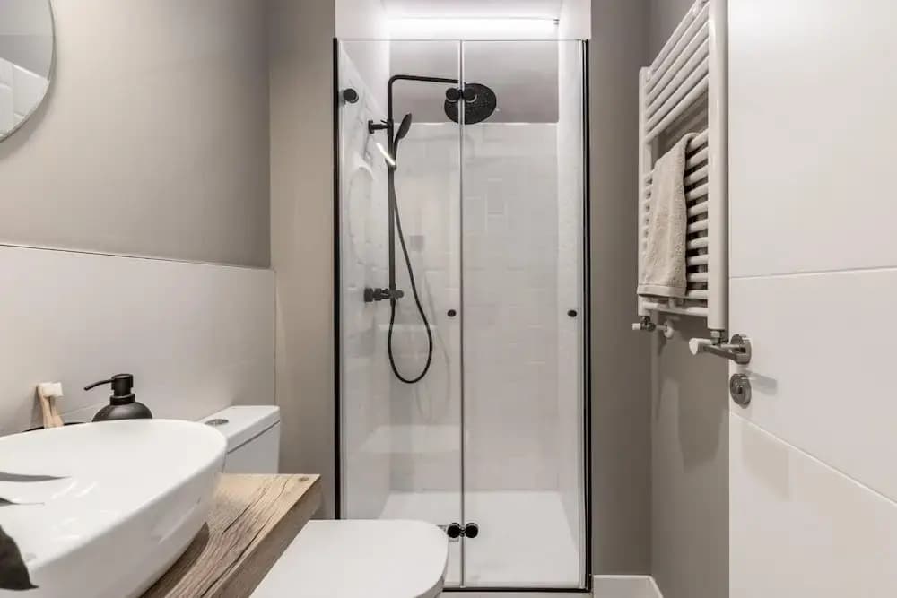 Posets - 3 Bedrooms in Malasa a - photo 18