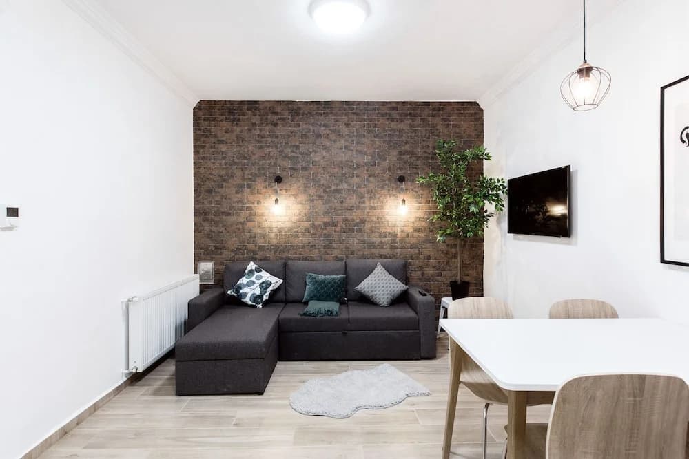 Nyar 7 Apartment - photo 11