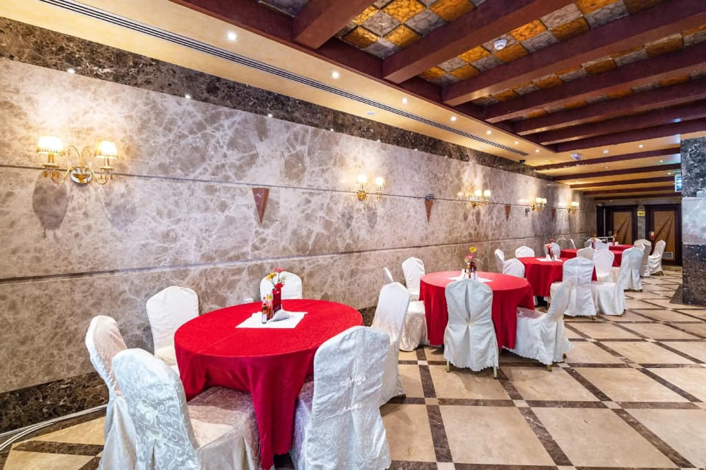 Crystal Plaza Hotel - photo 22