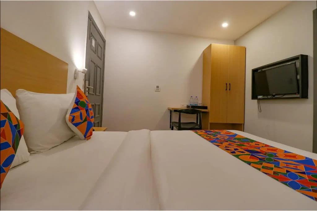 Fabhotel Hargobind Enclave - photo 21