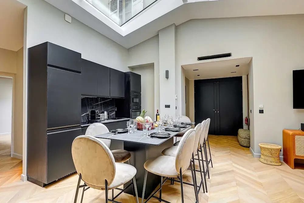 Elegant Apartment With Ac-3br-10p-place des Vosges - photo 16
