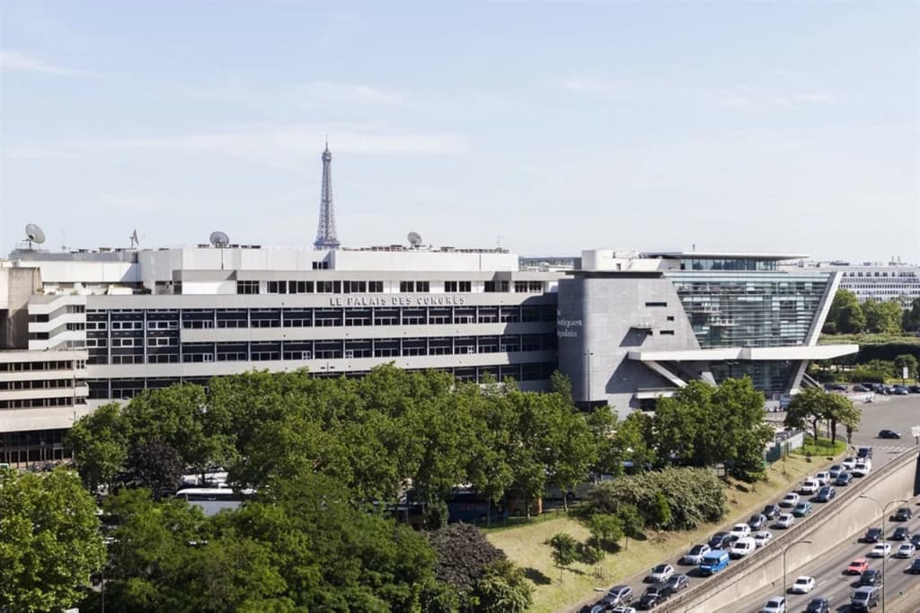 AC Porte Maillot Hotel - photo 22