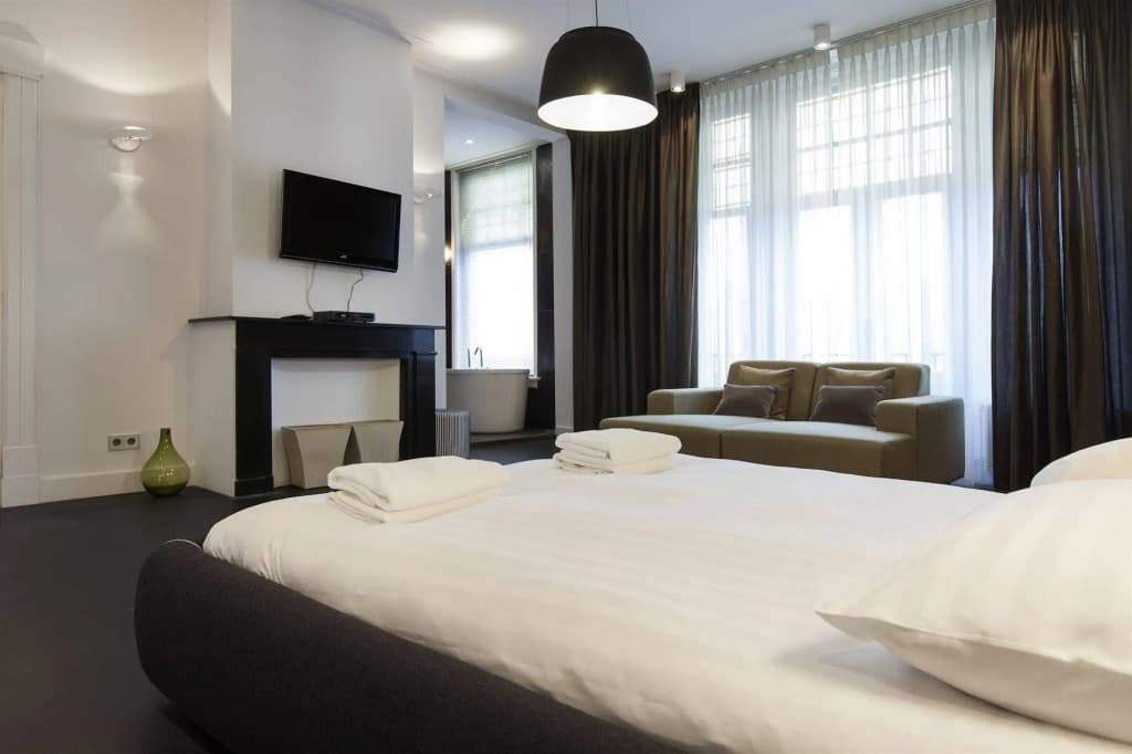 Laura Apartments - photo 3