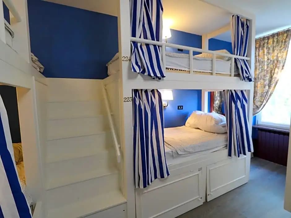 Grand Hostel Coconut - photo 6