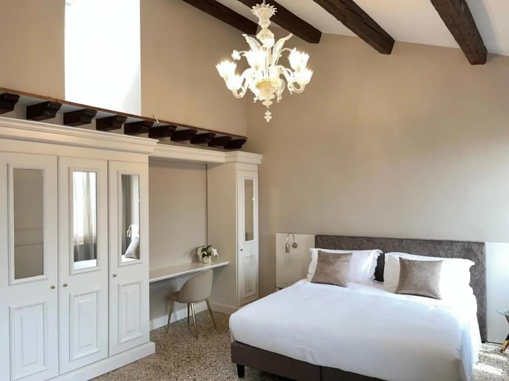 San Vio Palace Luxury Apartments - photo 3