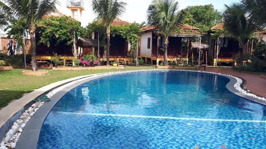 Hung Vuong Resort - photo 16