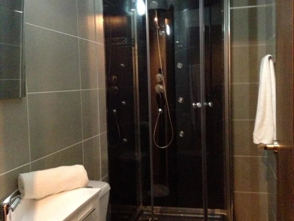 Bcn Condal Hostal - photo 8