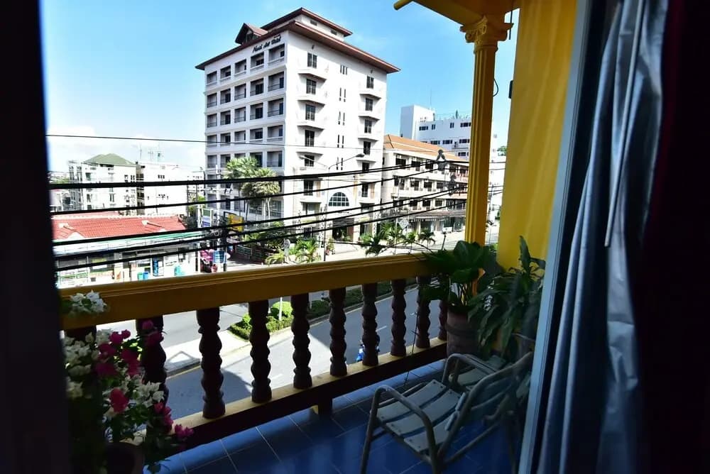 Enjoy Andre Restaurant & Room - photo 7