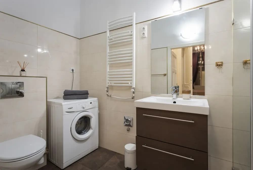 New York Palace View Apartment - photo 7