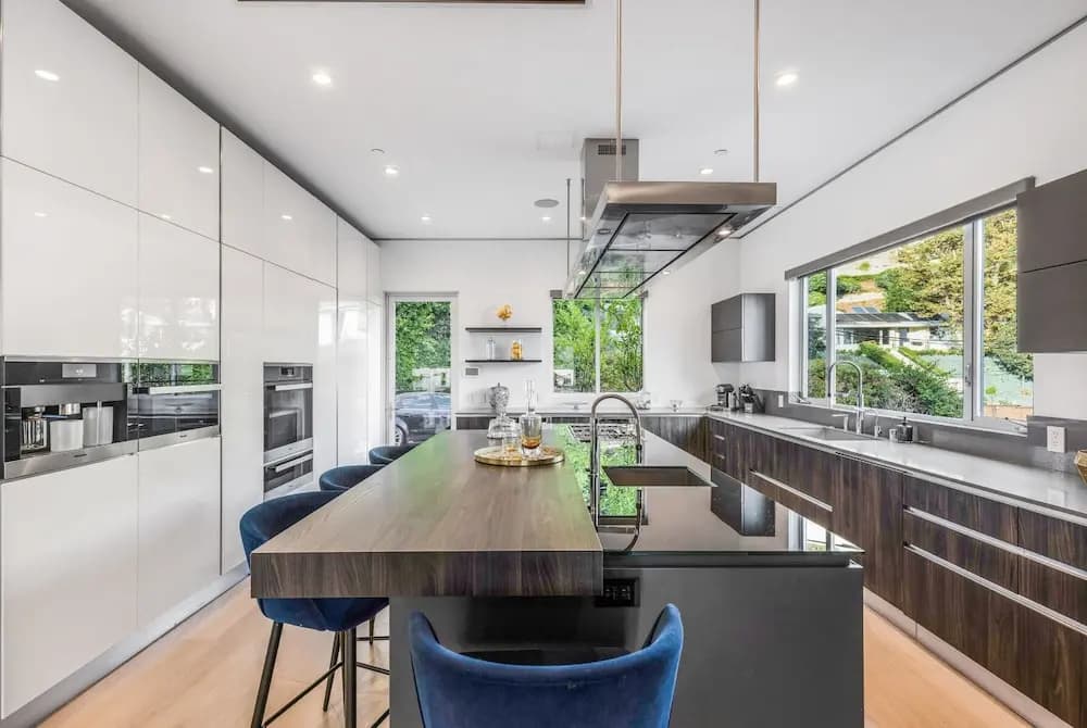 Sunset Heights - Elegant Modern Villa With Beautiful Views in the Hills - photo 4