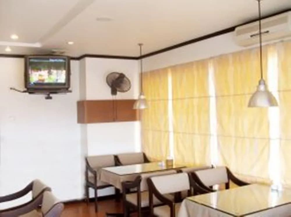 Tung An Hotel - photo 10