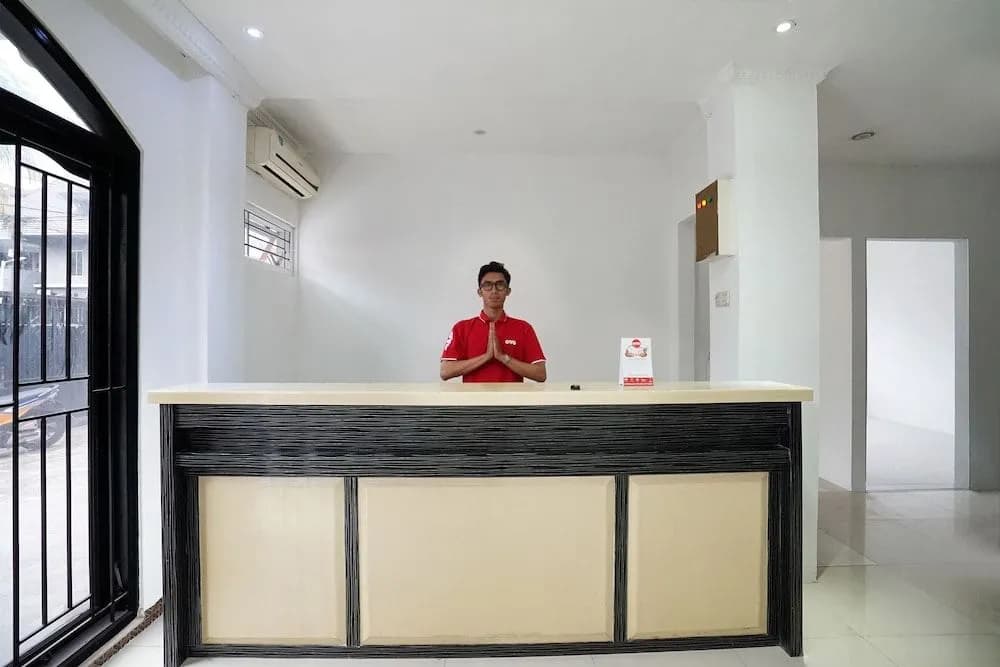 OYO 306 Koen Residence - photo 16