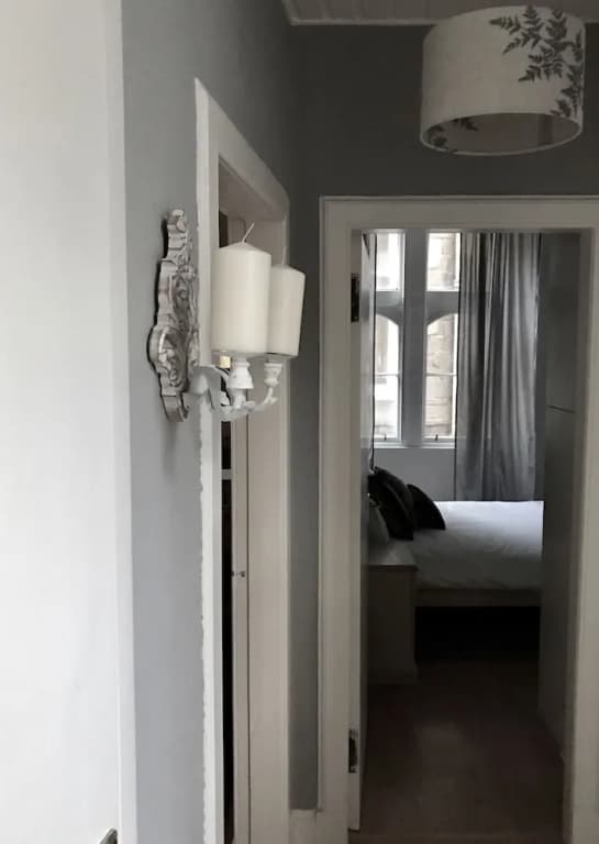 Edinburgh Old Town Apartment - main photo