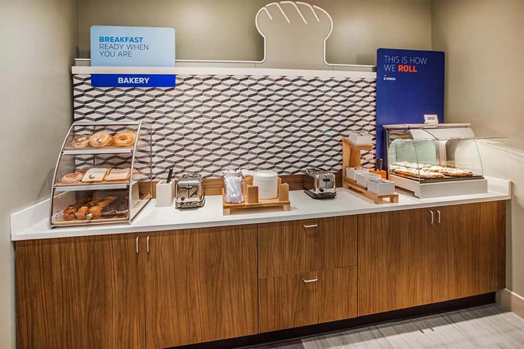 Holiday Inn Express Hotel & Suites Ocoee East by IHG - photo 42