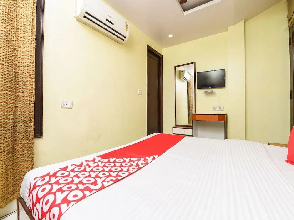 OYO 15835 Hotel City Palace - photo 4