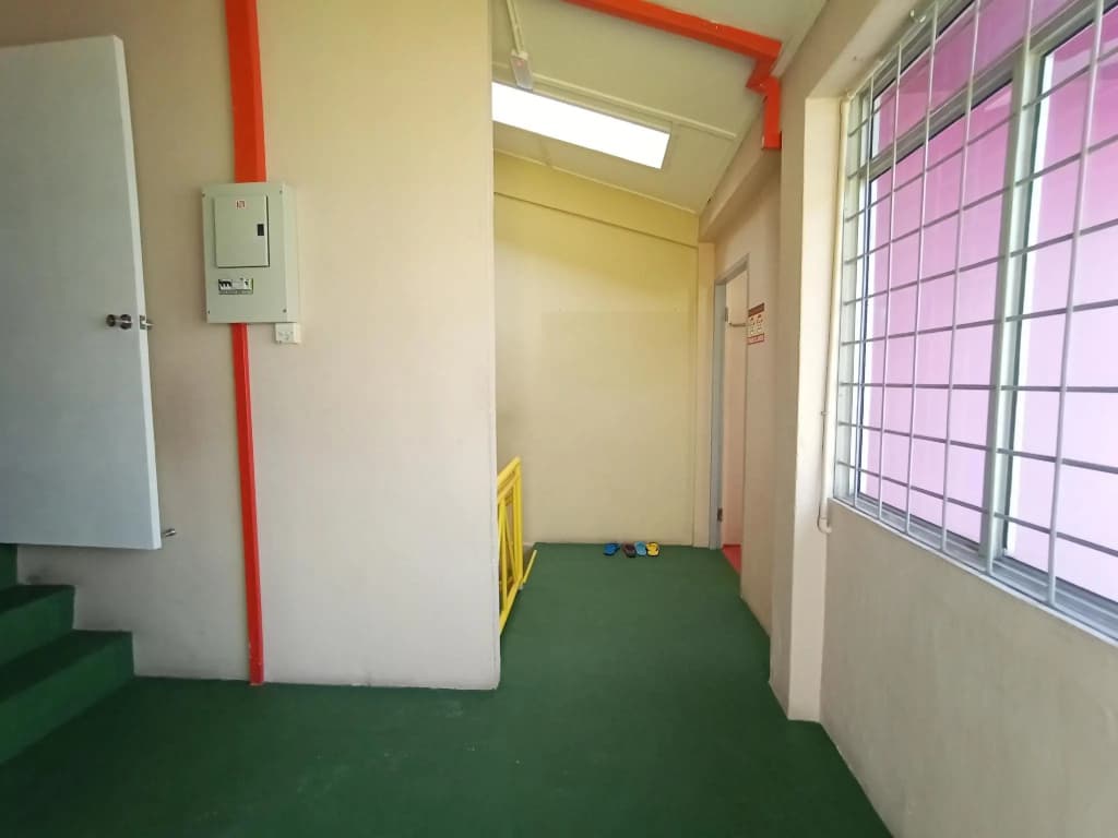SPOT ON 90119 Bed's Guesthouse - photo 10