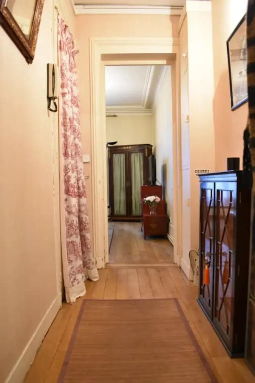 1 Bedroom Apartment In 16Th Arrondissement - photo 9