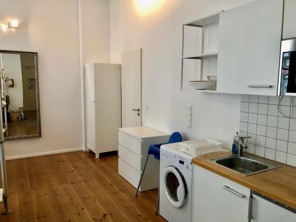 Nice Studio in Friedrichschain Area - photo 1