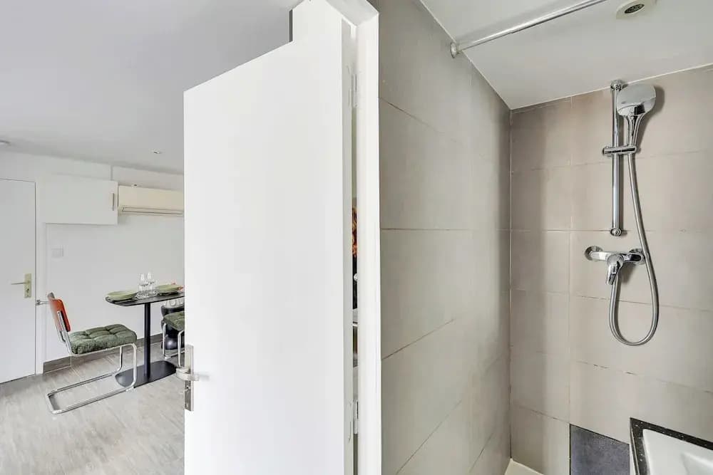 Cozy Studio A/C 2P - Centre de Paris - photo 5