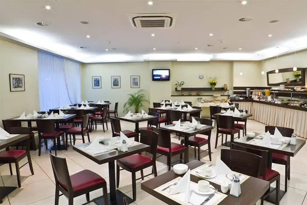 Ivbergs Hotel Messe Nord - photo 20