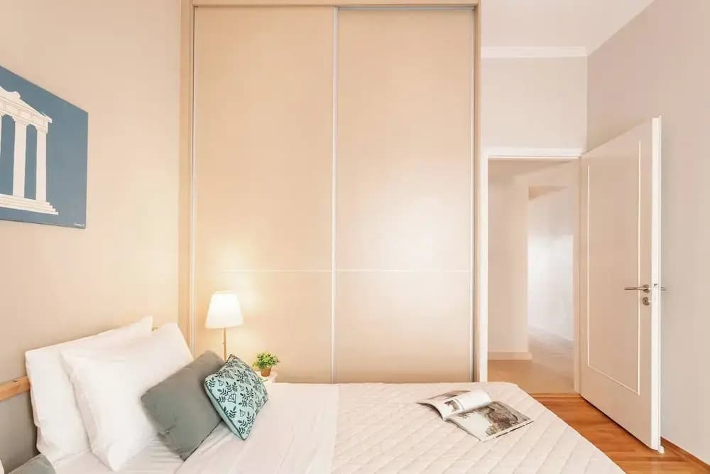 Stylish apt steps from Acropolis by GHH - photo 4
