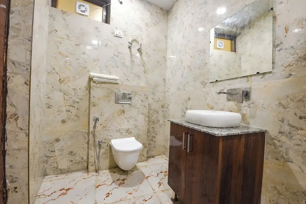 Fabhotel White House Tilak Nagar - photo 6