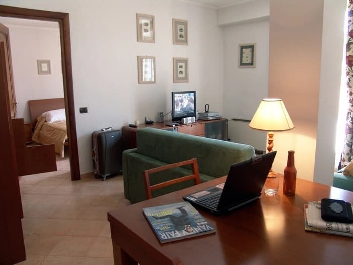 Crosti Apartments - main photo