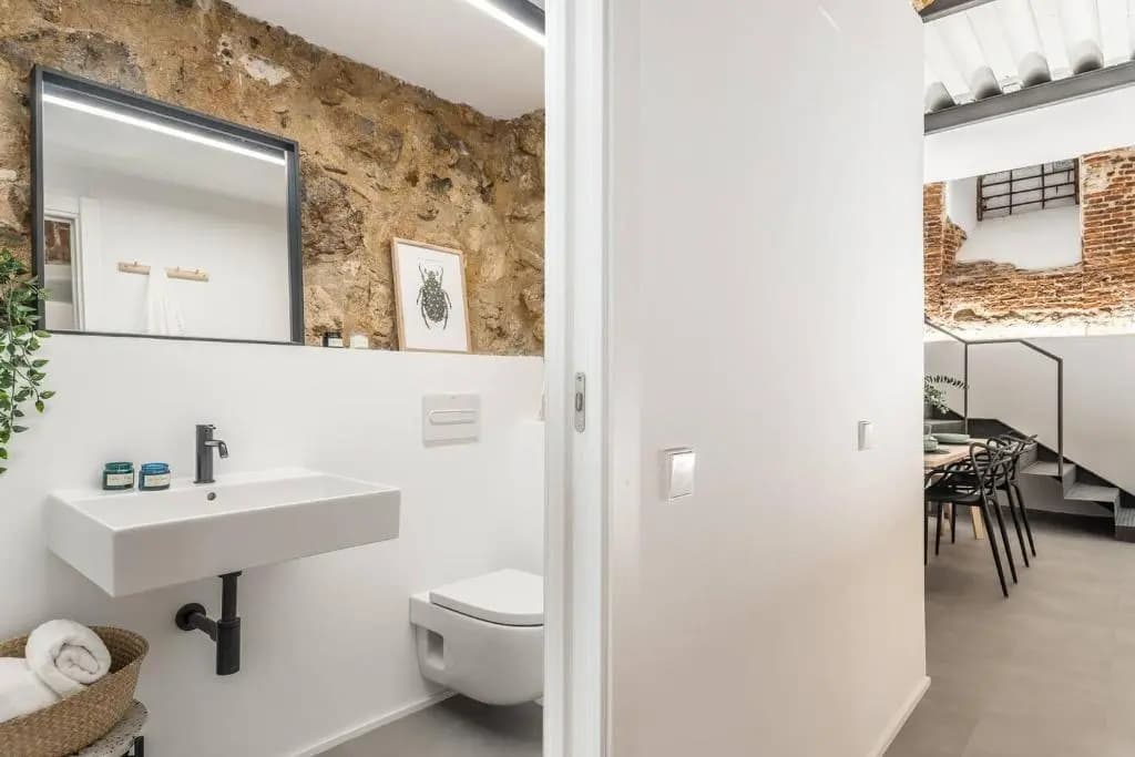 BNBHolder The Design Loft CHUECA - photo 4