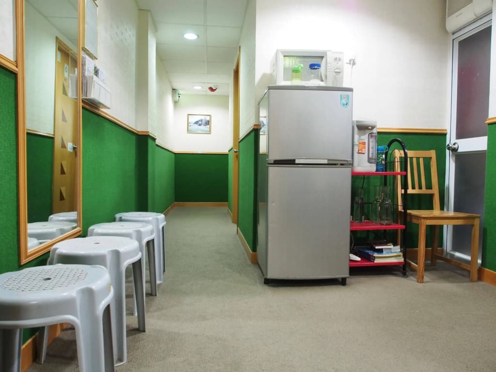 Star Hotel - photo 2