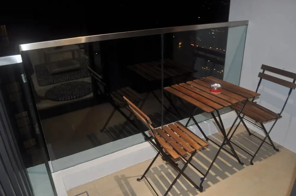 M City Apartment - photo 6