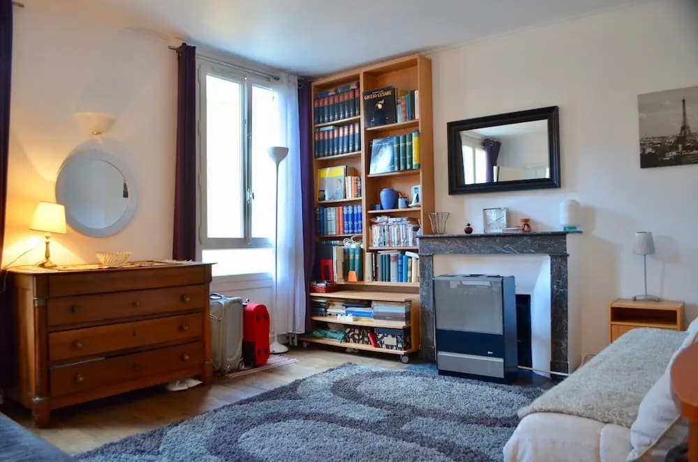 One Bedroom Flat in Montparnasse - photo 2