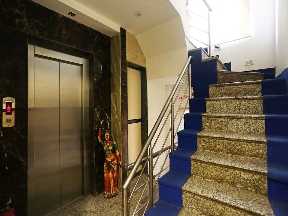 OYO Collection O 476 Hotel Gera's - photo 14