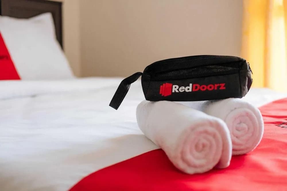 RedDoorz @ Ruko ITC Roxy Mas - photo 6