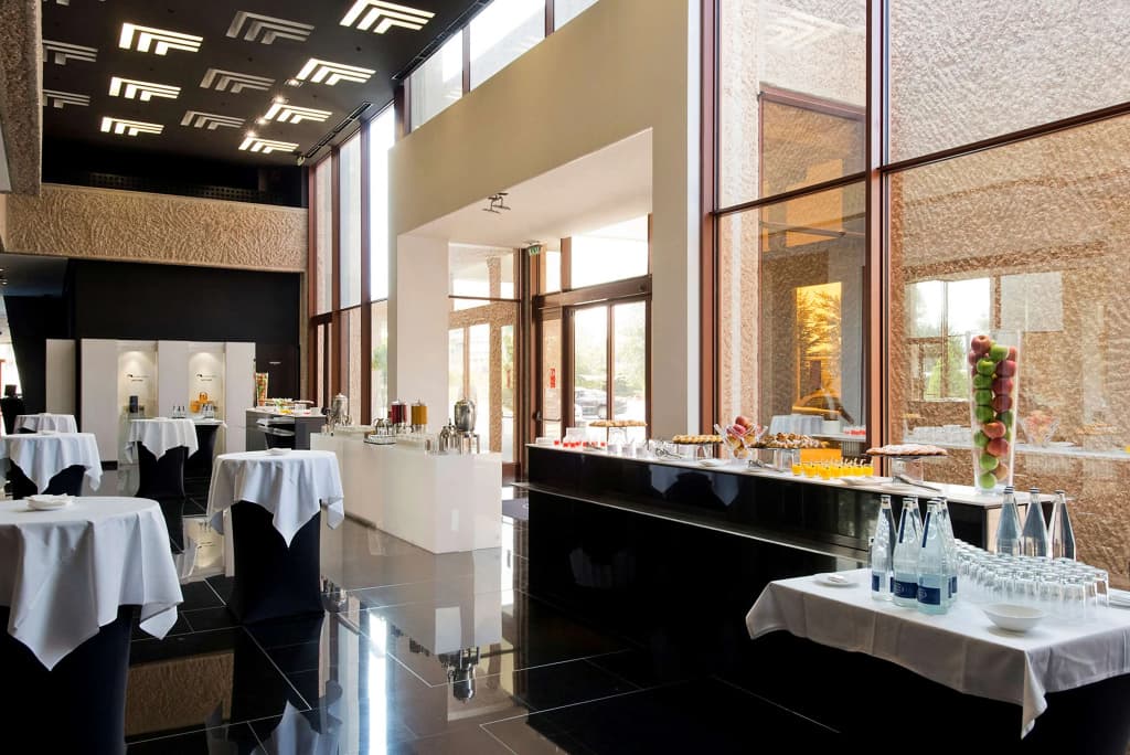 Hilton Madrid Airport - photo 35