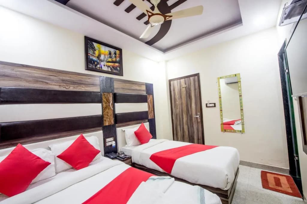 Hotel Dollar Inn - photo 29