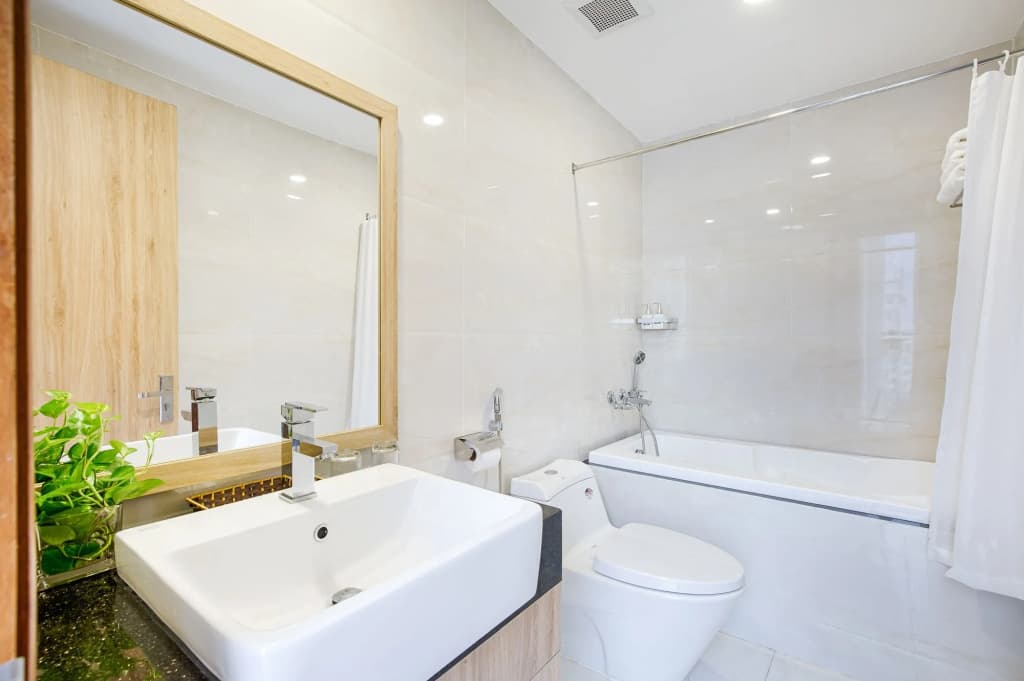 Continent Hotel Danang - photo 9