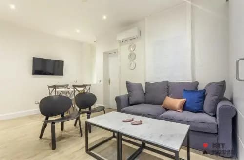 Mit House Universidad En Madrid - photo 13