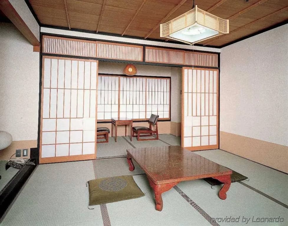 Hotel Tozankaku - photo 3