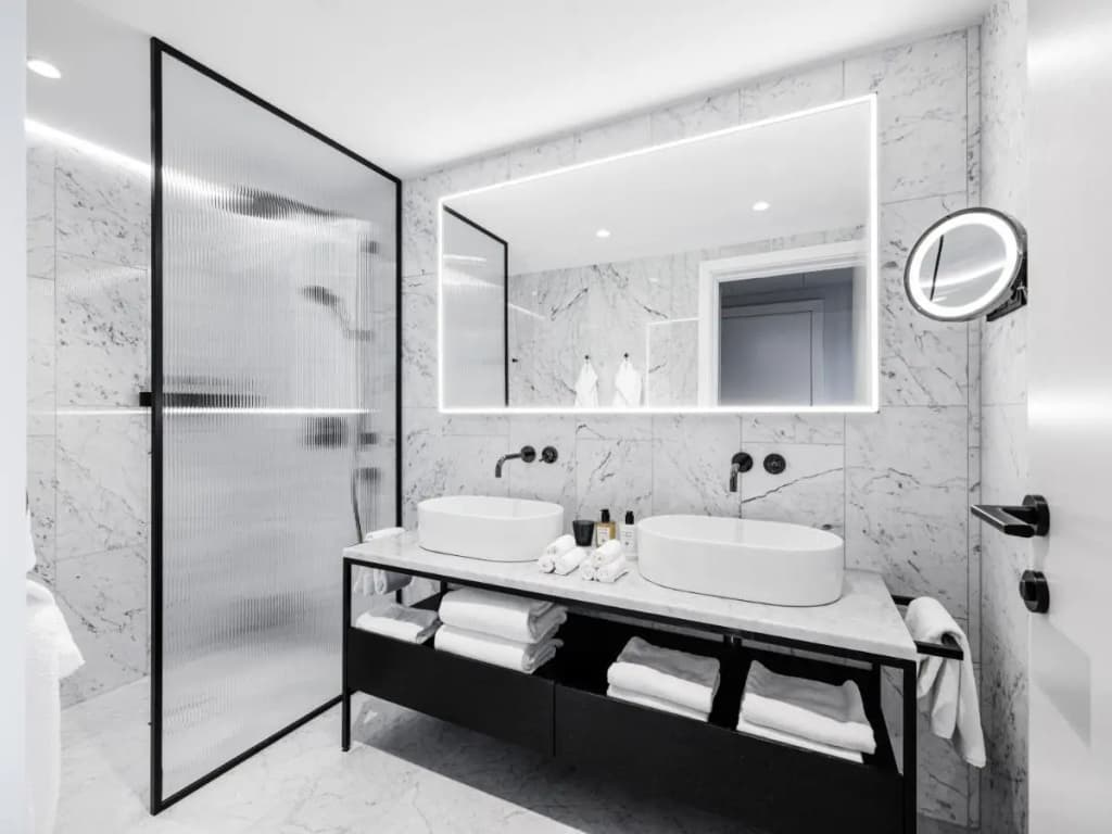 The Best Hotel in Brussels (TEST HOTEL) - photo 6