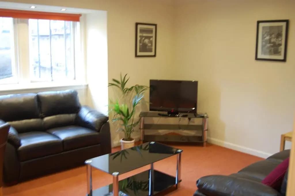 Anne House - photo 6