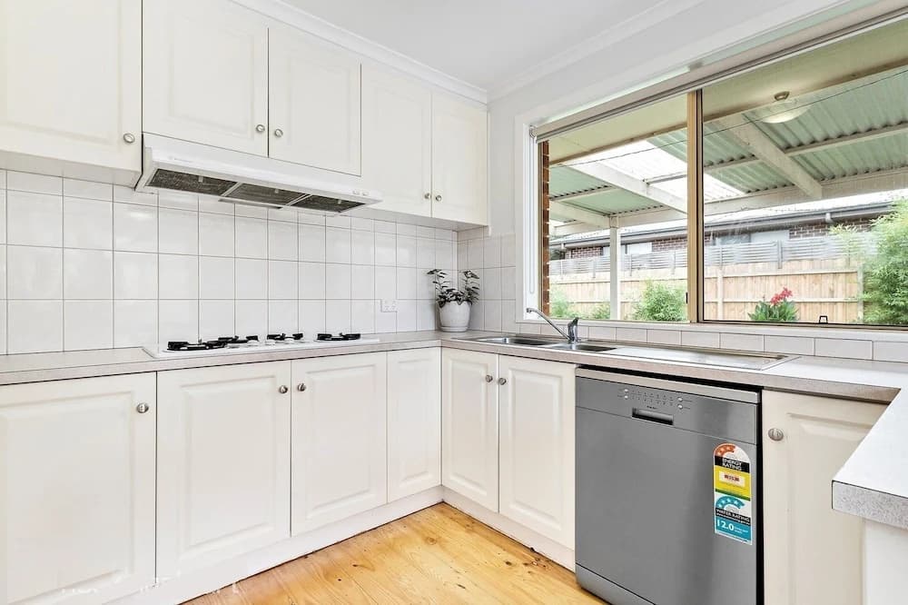 Maroondah 3 Bedroom House - photo 11