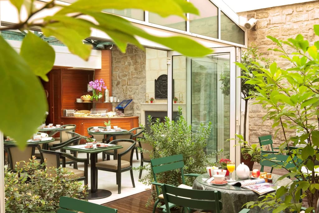 Hotel La Perle - photo 23