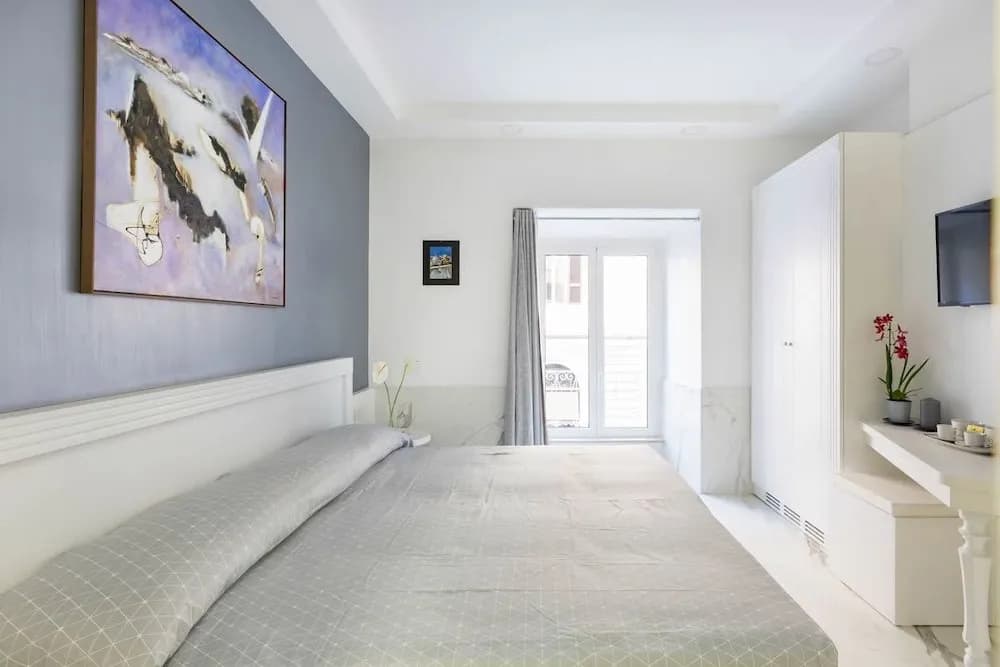 Little Aurelius Hotel - photo 33