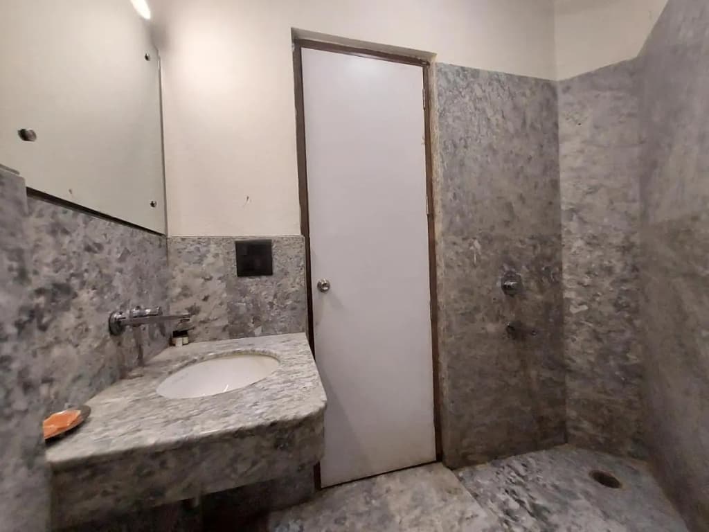 Hotel Green Castle - photo 6
