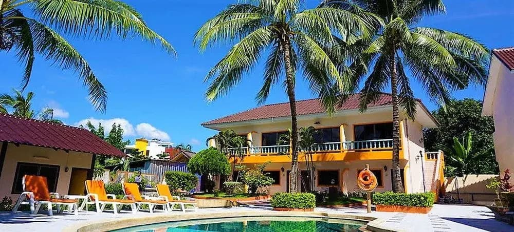 The Coconut Resort - photo 9